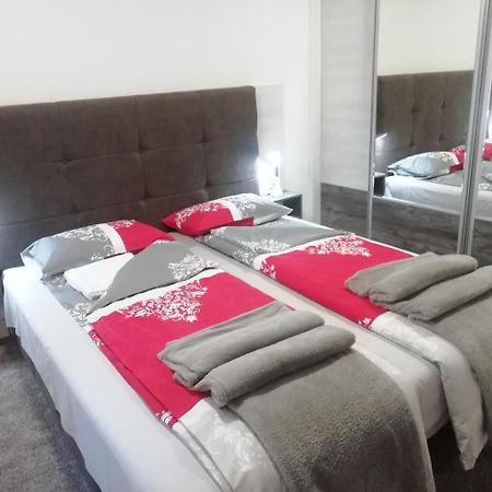 Apartman Centar 2 Užice Kültér fotó
